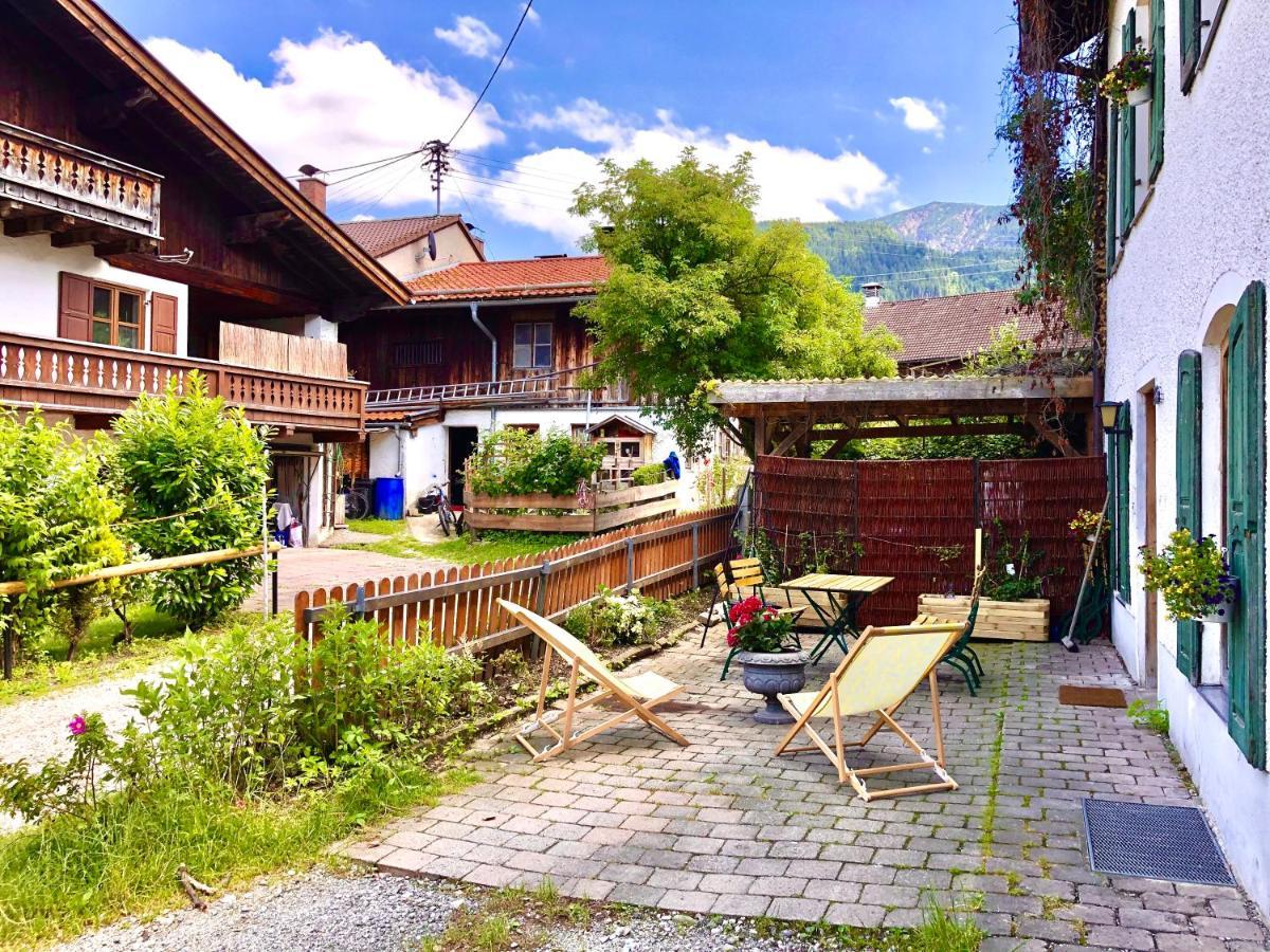 Im Herzen Von Ohlstadt Und Am Fusse Des Heimgartens 外观 照片